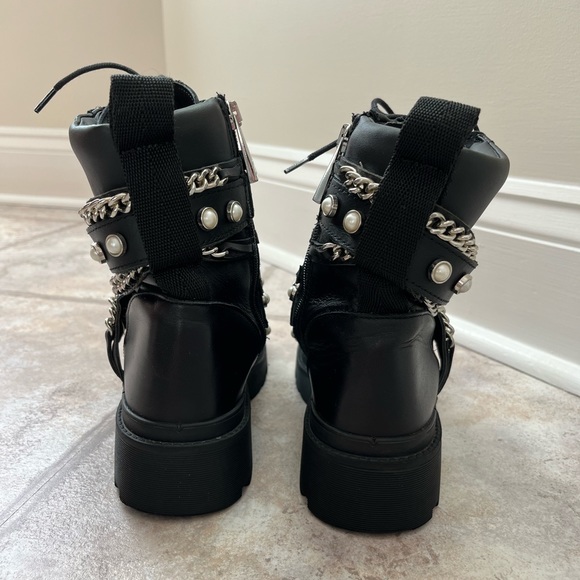 Zara Black Moto Studded Chain Pearl Embellished Boots - Picture 9 of 10